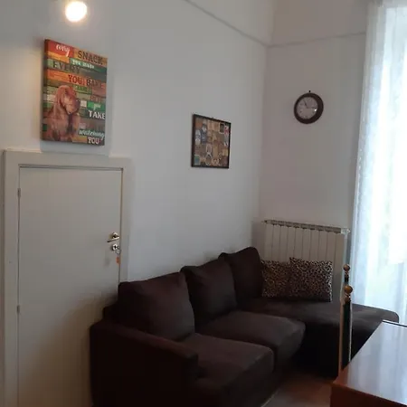 Intero Apartman